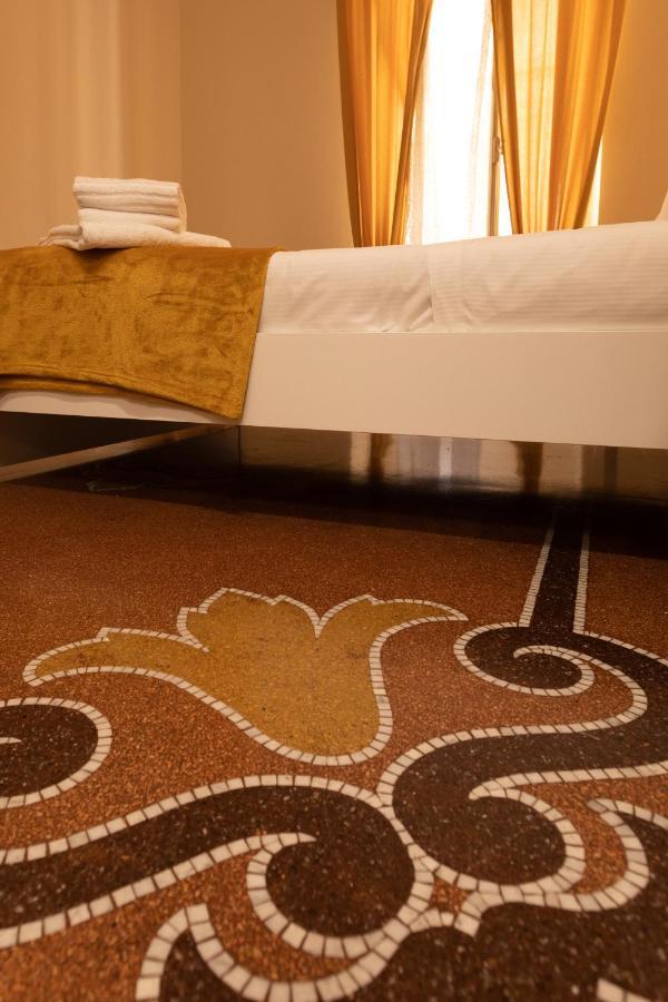 Granello Suite Central Генуа Екстериор снимка