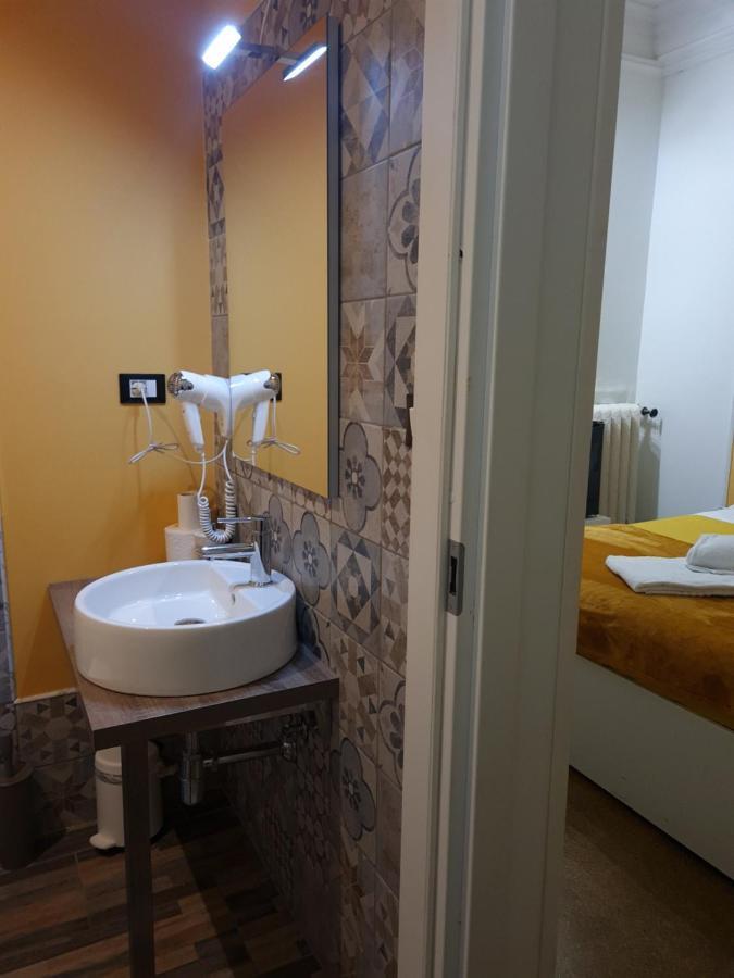 Granello Suite Central Генуа Екстериор снимка