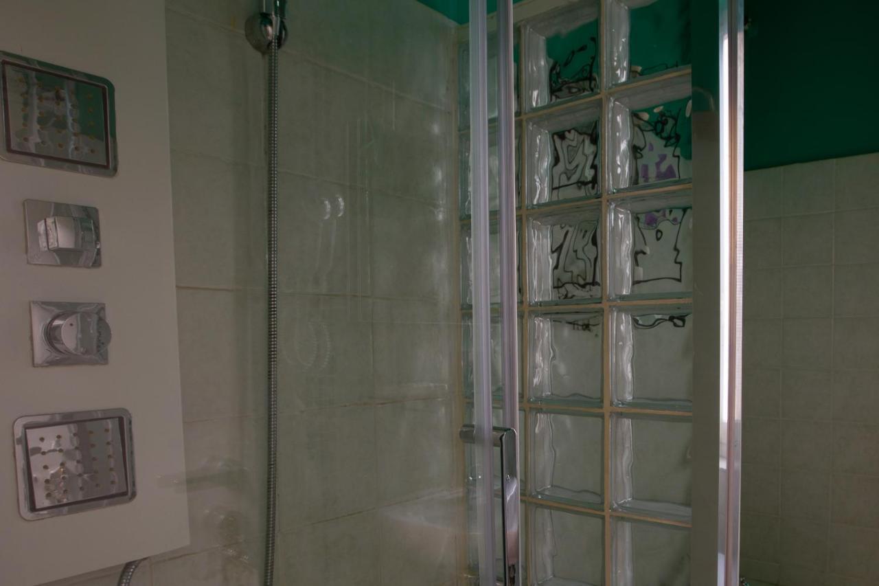 Granello Suite Central Генуа Екстериор снимка