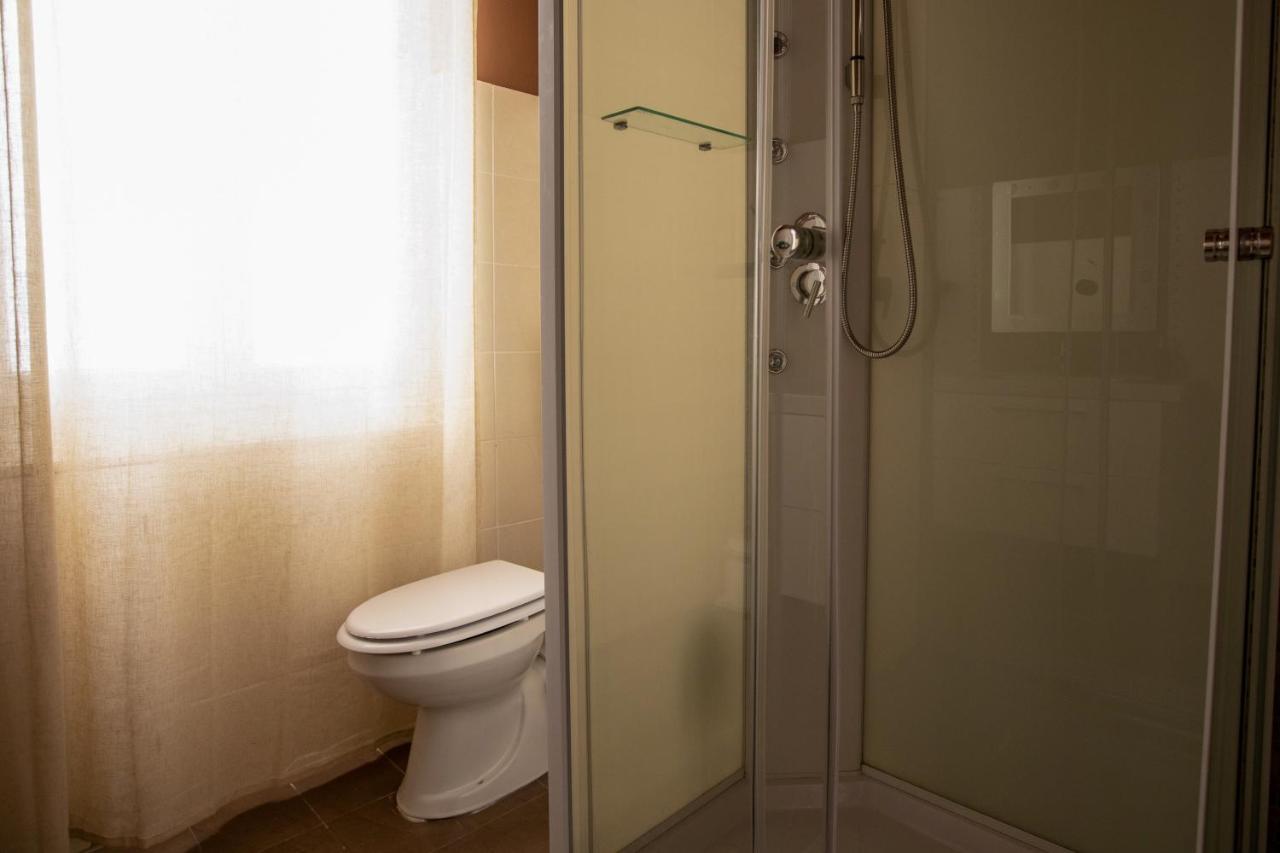 Granello Suite Central Генуа Екстериор снимка