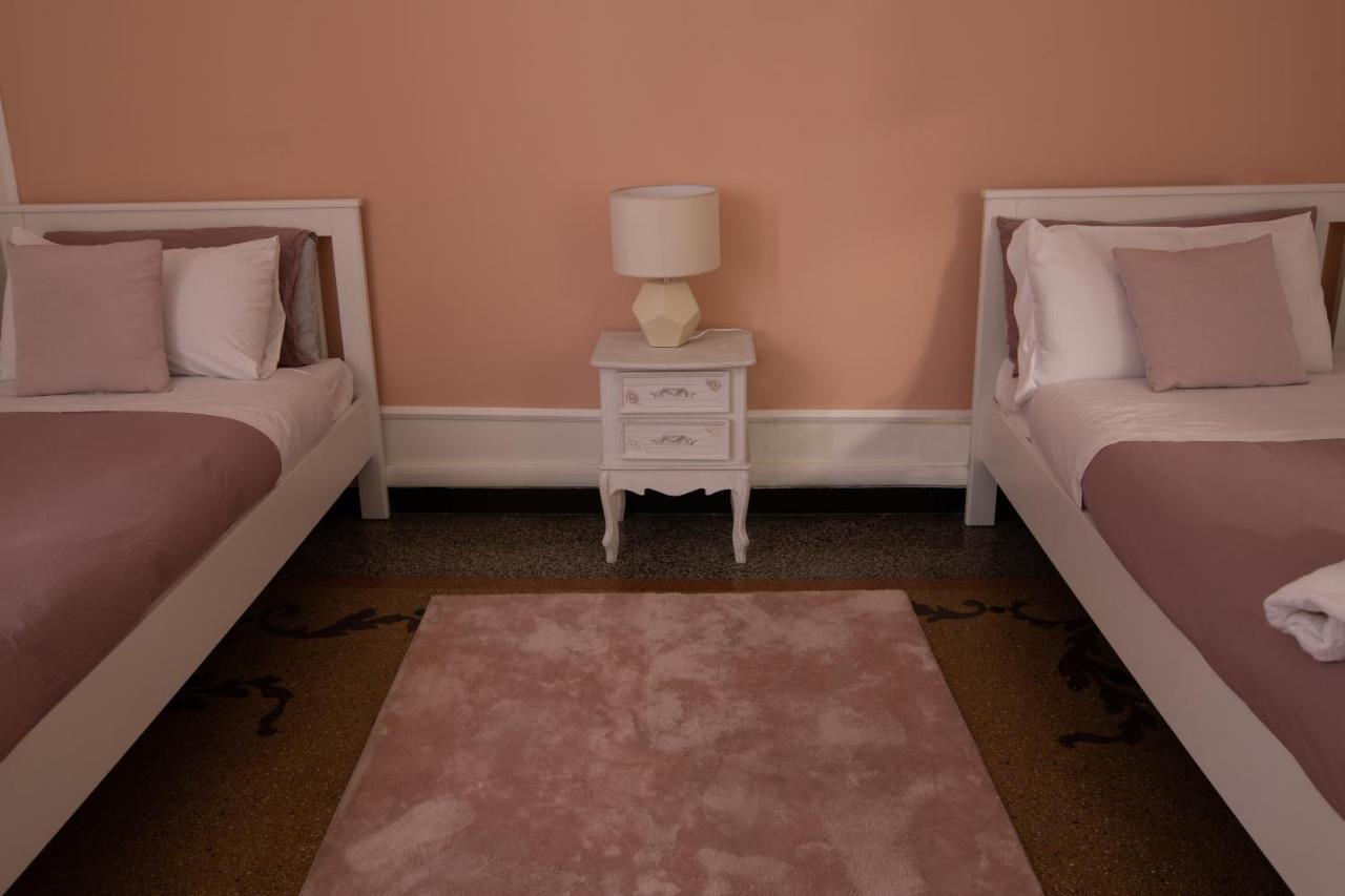 Granello Suite Central Генуа Екстериор снимка